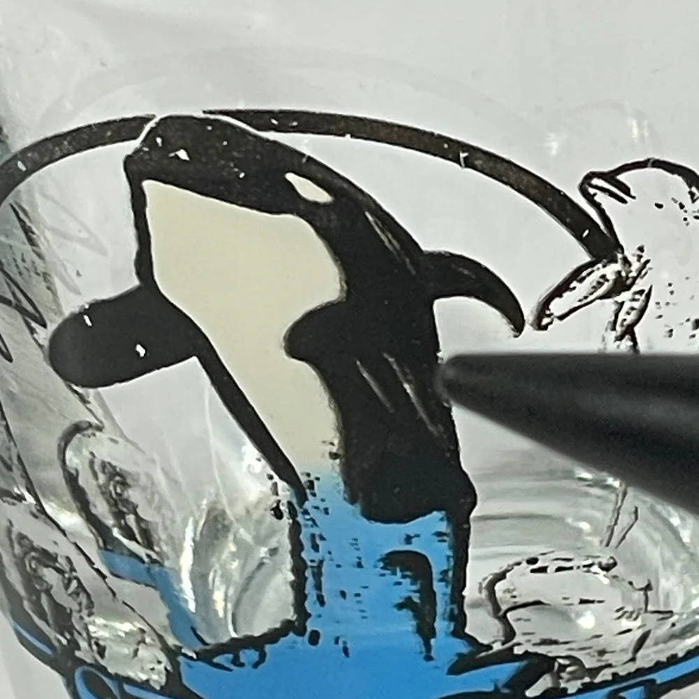 Vintage 1985 SeaWorld Shamu Orca Dolphin Shot Glass Souvenir Clear Barware